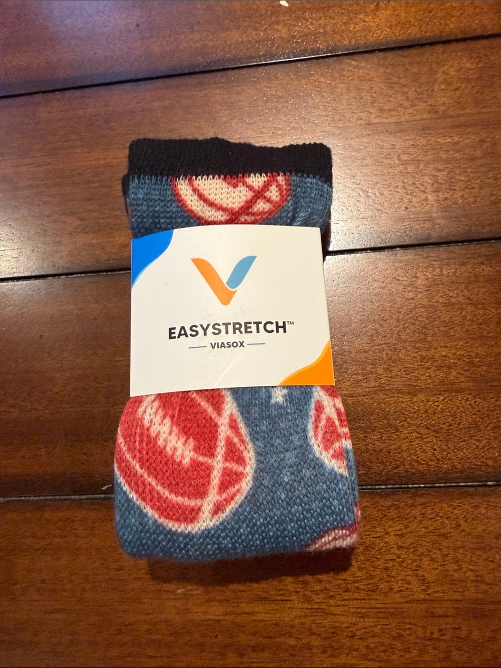EASYSTRETCH Viasox Men's Blue Socks with Red Basketball Pattern